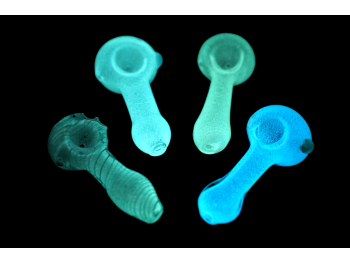 3.5'' GLOW IN DARK DELUXE PIPE, 4 CT BUNDLE
