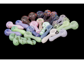 3.5"-3.75" -24 CT SLIME/PINK/PURPLE HAND PIPES BUNDLE