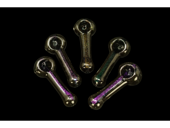3.75'/62-65 Gr BLACK BACKGROUND AND DICHROVIC ART HAND PIPE