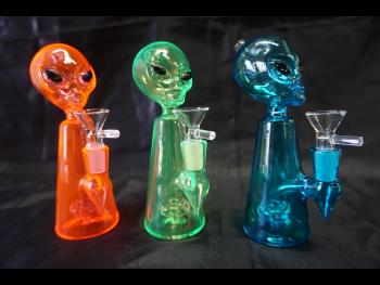 6.5'/175 Gr ALIEN WATER PIPE/ MIX COLORS